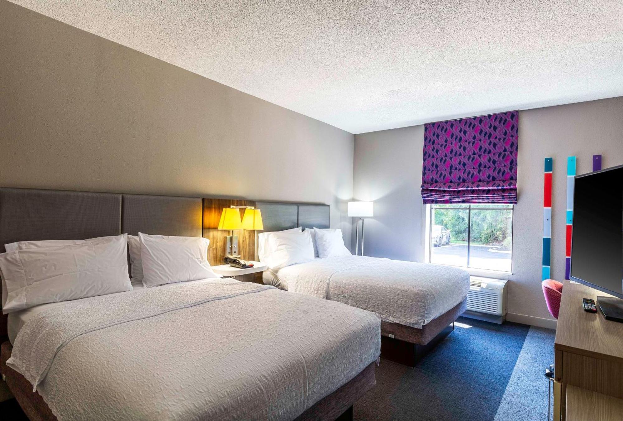 Hampton Inn East Windsor Exteriör bild